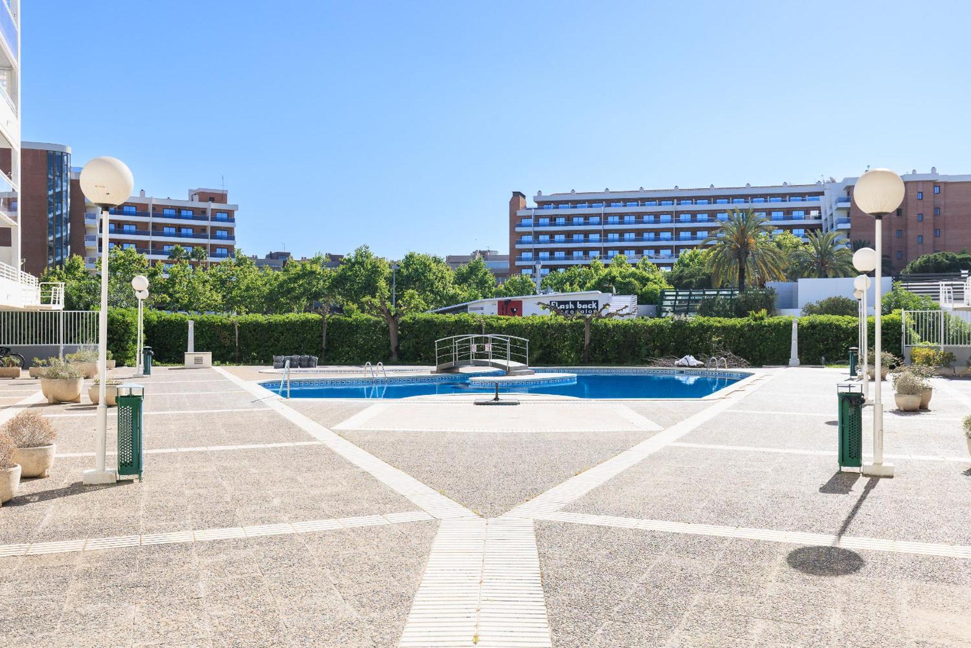 Rentalmar Royal Salou Exterior photo